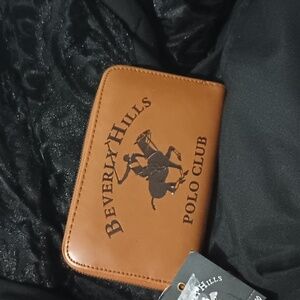 Nwt Beverly hills wallet